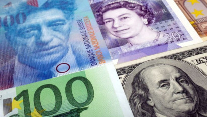 Euro Jatuh ke Terendah Sejak Juni 2020 Karena Invasi Rusia ke Ukraina