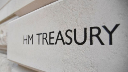 Inggris Tutup Perusahaan Rusia dari Pasar Asuransi