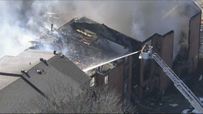 Sejumlah Orang Terluka Saat Sebuah Apartemen Meledak dan Terbakar di Wilayah Maryland AS