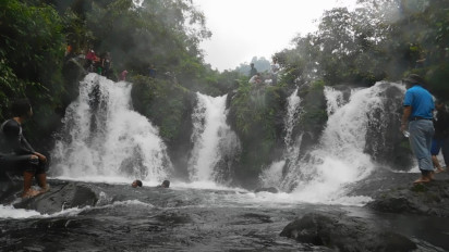 Pecinta Jungle Tracking Wajib Jajal Jalur ke Curug Lima di Banyumas, Sungguh Beautiful