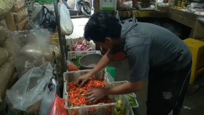 Jelang Ramadhan Harga Cabai di Pasar Sumedang Naik Dua Kali Lipat