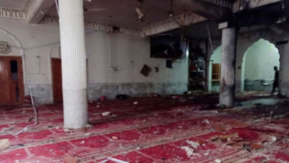 58 orang Tewas Akibat Bom Bunuh Diri di Masjid Pakistan, ISIS: Kami Bertanggung Jawab