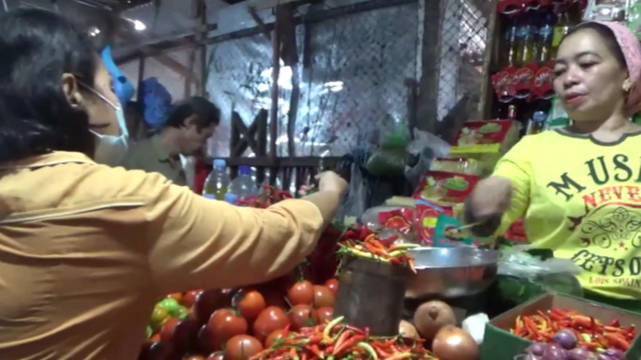 Harga Cabai Rawit Tembus Rp80 Ribu Perkilogram di Pasar Tradisional ...