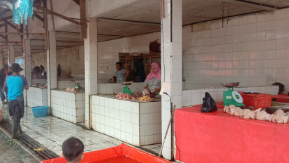 Harga Ayam Potong Tembus Rp40 Ribu di Tebo Jambi