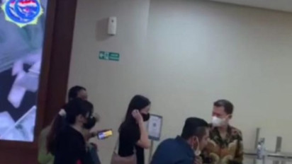 Pacar Indra Kenz Penuhi Panggilan Penyidik