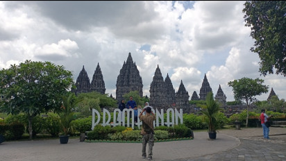 Belasan Ribu Wisatawan Kunjungi Candi Prambanan Selama Libur Nyepi
