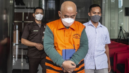 KPK Sita Dokumen Transaksi Bank Kasus Rahmat Effendi