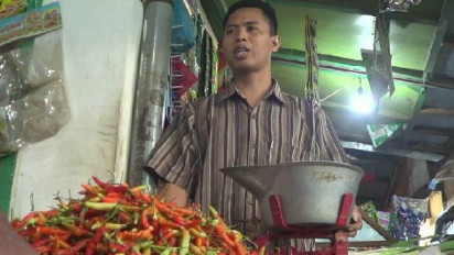 Pasokan dari Petani Minim, Harga Cabai di Pasar Semampir Probolinggo Tembus Rp 65 Ribu per Kilogram