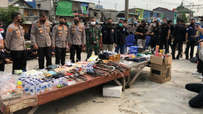 Bandar Narkoba di Kampung Bahari Nyalakan Petasan dan Pasang CCTV untuk Pantau Gerakan Polisi