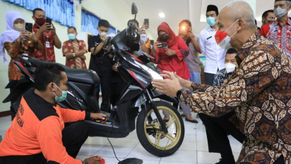 SMK di Semarang Beri Pelatihan Wirausaha Bagi Penyandang Disabilitas
