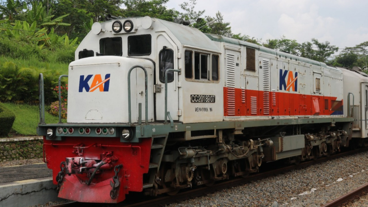 KA Kamandaka Cilacap-Semarang Beroperasi Lagi, Tiketnya Hanya Rp 70 Ribu
            - galeri foto