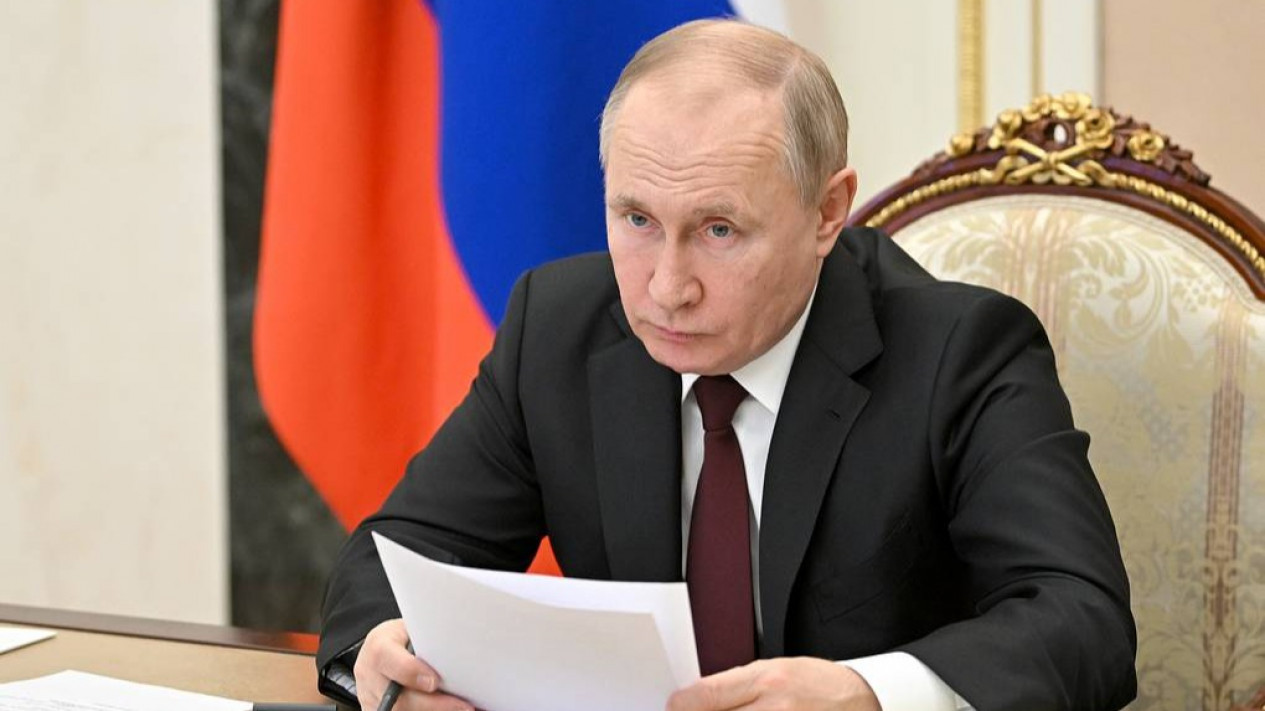 AS Salahkan Rusia karena Harga Minyak Melonjak, Vladimir Putin: Itu Tipuan Amerika
            - galeri foto