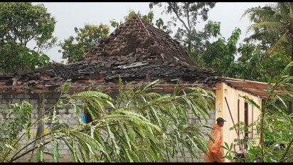 Diterjang Angin Kencang, Ratusan Rumah di Gunungkidul Rusak