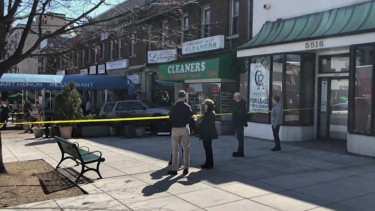 Sebuah Mobil Tabrak Restoran di Washington, D.C., Dua Tewas Sembilan Luka