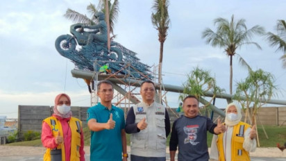 Patung "Speed" Jokowi Jadi Spot Foto Baru di Mandalika