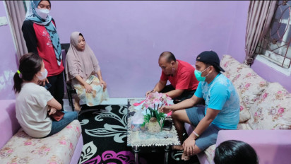 Ngamar di Hotel, Wanita Curi Emas Teman Kencan