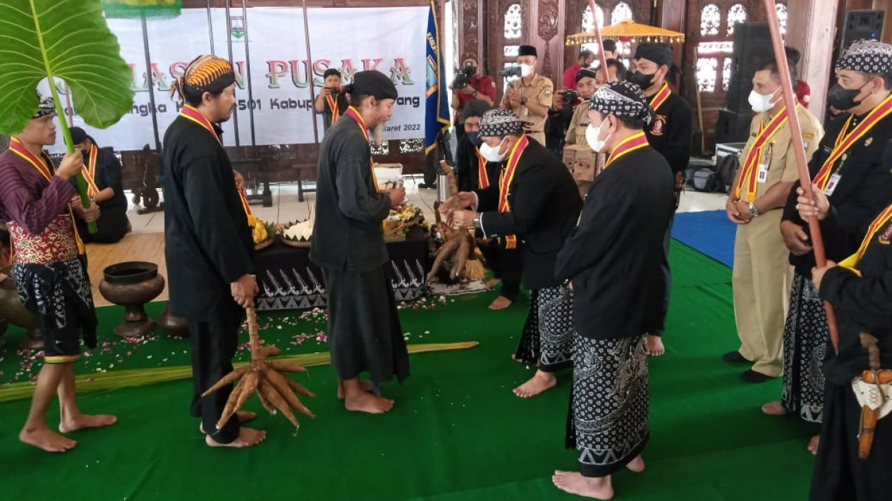 Jamasan Pusaka Ki Ageng Pandanaran, Tradisi Menjaga Warisan Leluhur
            - galeri foto