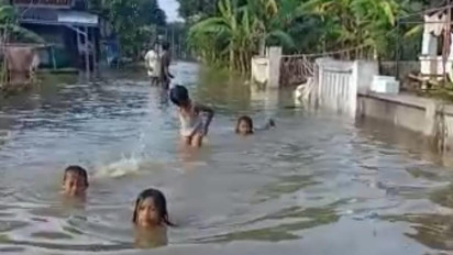 Jember Dikepung Banjir setelah Hujan Deras, Ribuan Jiwa Terdampak