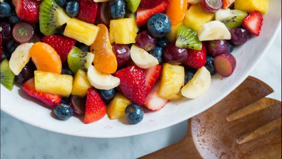 Cara Membuat Salad Buah yang Segar dan Mengenyangkan