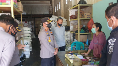 Atasi Kelangkaan Minyak Goreng, Kapolres Sibolga Sidak ke Sejumlah Pasar