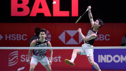 Kemenangan Ganda Putra Minions Diwarnai Kejadian Pindah Lapangan Karena Kebocoran Air