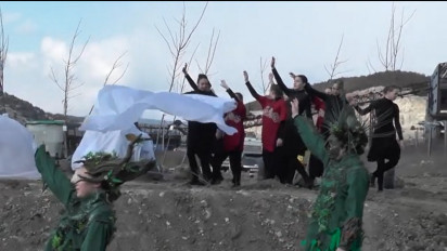 Peringatan 8 Tahun Kembalinya Krimea ke Wilayah Rusia Berlangsung Meriah