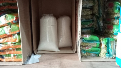 Harga Gula Pasir Naik saat Minyak Goreng Melambung, Warga: Pak Jokowi Kami Menyerah Angkat Tangan