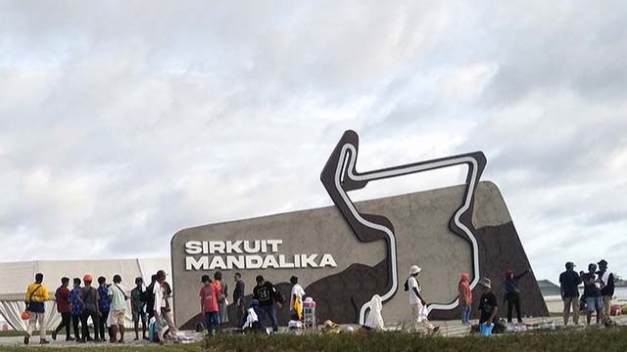 Lolos Homologasi Grade A, Sirkuit Mandalika Layak Gelar MotoGP
            - galeri foto