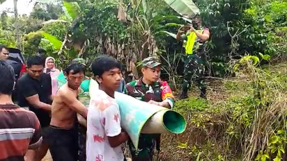 Satu Penumpang Minibus yang Terjebak di Sungai Dievakuasi dalam Keadaan Tewas, Keluarga Histeris