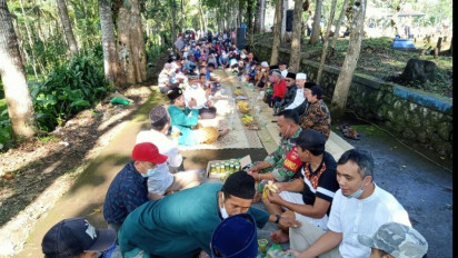 Jelang Ramadhan, Ratusan Warga di Kabupaten Semarang Gelar Tradisi Nyadran