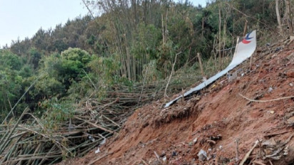 Maskapai China Eastern Airlines Jatuh,  132 Penumpang dan Kru Tewas