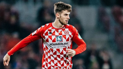 Anton Stach penerus Stefan Effenberg