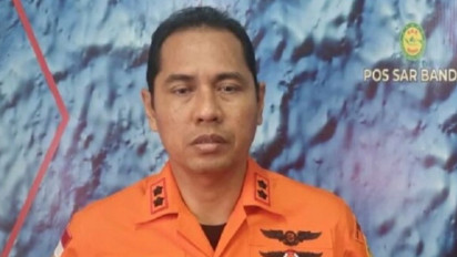 Longboat Rombongan Camat Pulau Teor Tenggelam, Nasib 11 Penumpang Belum Diketahui