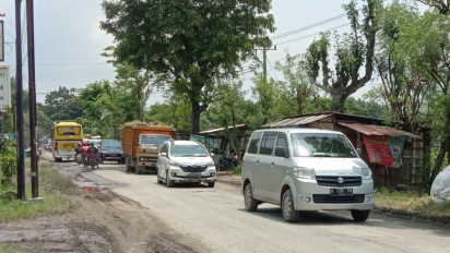 Jalan Alternatif Pati-Rembang Rusak, Kendaraan Besar Dilarang Lewat