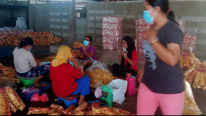 Migor Langka dan Mahal, Pengusaha Kerupuk di Tebing Tinggi Nyaris Gulung Tikar 