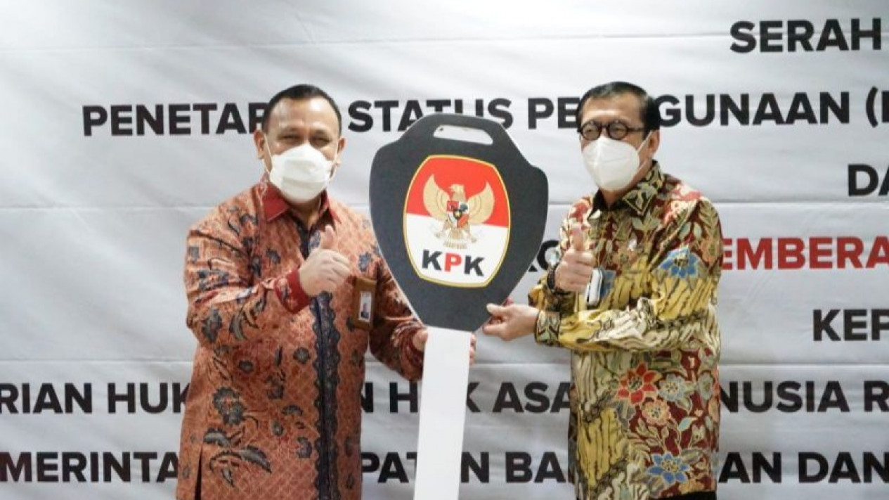 KPK Serahkan Aset Rampasan Rp24,27 Miliar Pada Empat Instansi
            - galeri foto