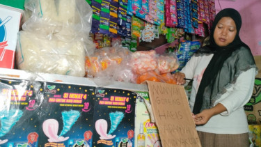 Minyak Goreng Curah Menghilang, Pedagang Pasar Indramayu "Ngamuk"