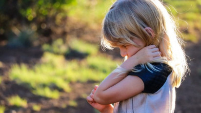 Infeksi Telinga Tengah Pada Anak, Kenali Gejalanya