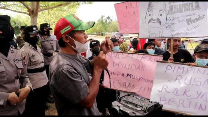 Tuntut Kepala Pekon Dicopot, Ratusan Warga Kembali Unjuk Rasa di Kantor Bupati Pringsewu
