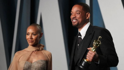 Mengenal Alopecia, Penyebab Kebotakan Jada Pinkett Smith