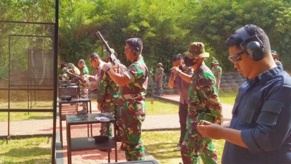Edukasi Bela Negara, Korem 033 WP Gelar Lomba Menembak