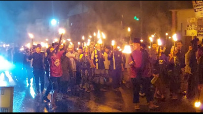 Sambut Ramadan, Ribuan Warga di Banjar Pawai Obor Keliling Kota