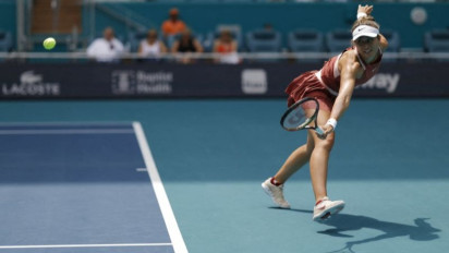 Difavoritkan Menang, Badosa dan Sinner Justru Mundur di Tengah Laga Miami Open
