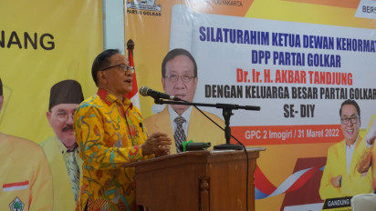 Optimis Menang Pemilu 2024, Akbar Tanjung Minta Golkar Rebut Suara di DIY