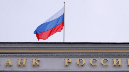 Rusia Mulai Melonggarkan Transfer Uang ke Luar Negeri