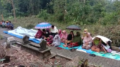 Sambut Puasa Ramadan, Ziarah Makam dan Doa Bersama Jadi Tradisi Umat Islam Di Malang
