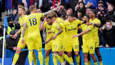 Brentford Permalukan Chelsea 4-1 di Stadion Stamford Brige