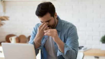 Waspada! Asap Rokok Bisa Sebabkan Kesehatan Mata Serius