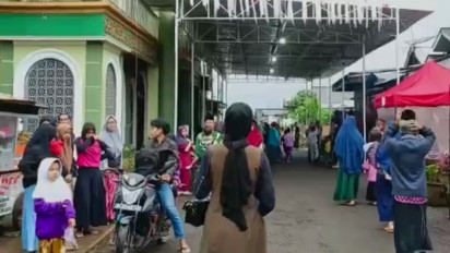 Kampung Ramadhan, Bangkitkan UMKM yang Lesu Akibat Pandemi