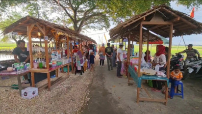 Pasar Ramadhan di Pelosok Desa Pati, Jual Menu Takjil Serba Rp 3000